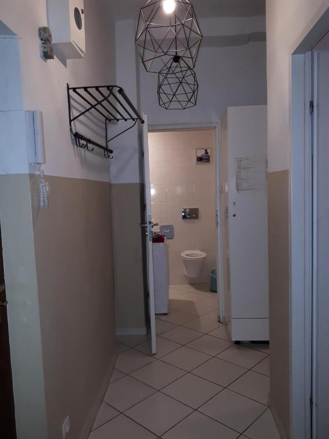 Central Warsaw Apartment מראה חיצוני תמונה